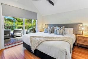3 bedrooms, iron/ironing board, free WiFi, bed sheets - Naturally majestic in Noosa Heads (Noosa Heads)