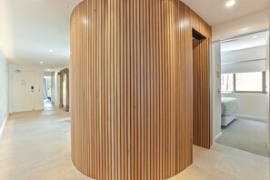 Interior - Premium beach location on Hastings Street (Noosa Heads)