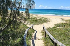 Beach - Beachside Escape in Sunshine Beach (Sunshine Beach)
