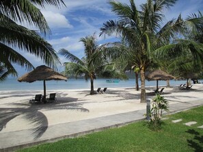 1 bedroom, premium bedding, pillow-top beds, minibar - Saracen Bay Resort (Koh Rong Sanloem)