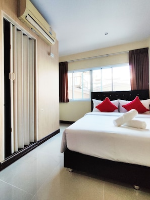 Free WiFi - KS HOUSE (Bangkok)