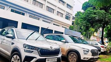 Enceinte de lâhĂ©bergement