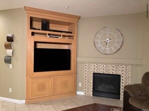 Room, 1 Bedroom, Patio, Mountain View | Room amenity