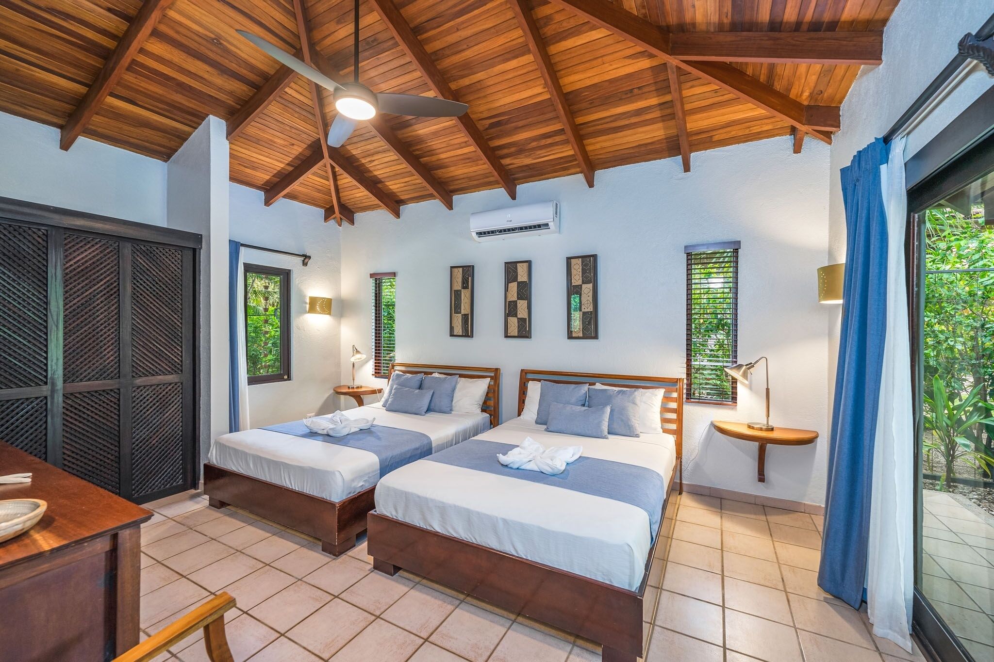 Foto - Tropical Retreat - Private Pool, Steps to Beach