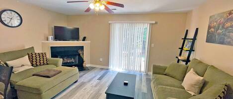 Smart TV, offices