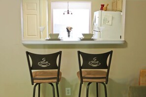 Interior - Charming Townhome Close to Uptown ~ Free Parking (Charlotte)