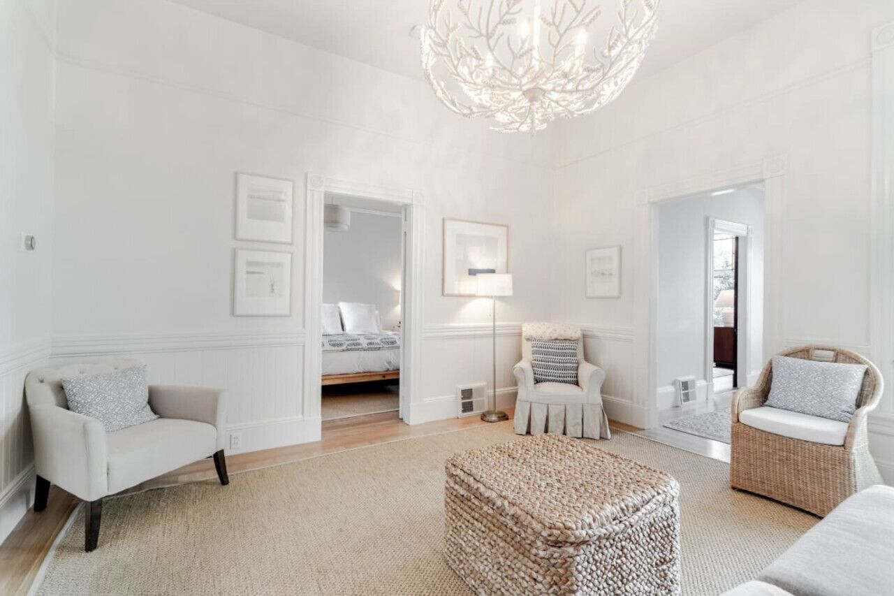 3 bedrooms, desk, iron/ironing board, WiFi