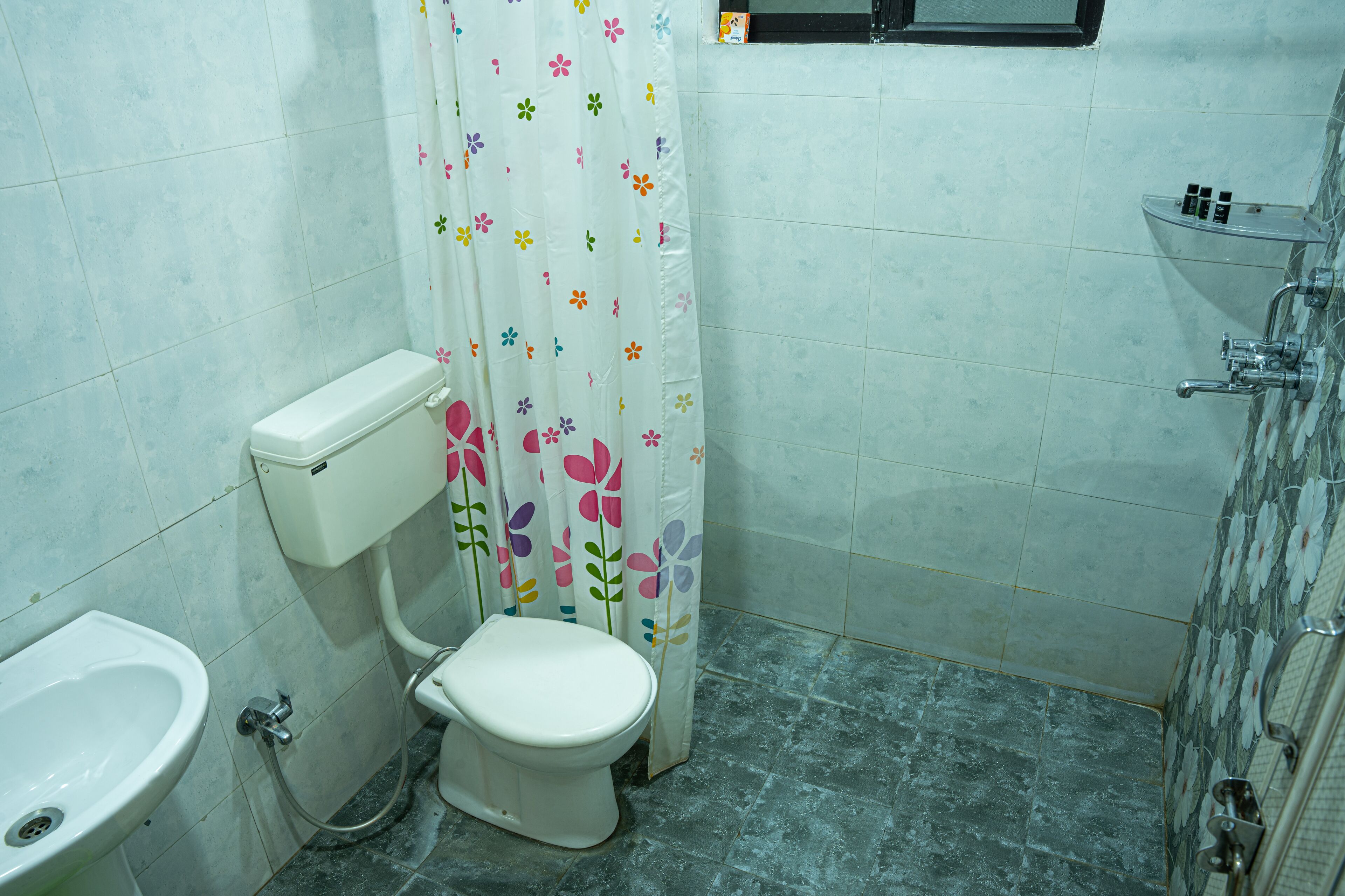 Phòng tắm