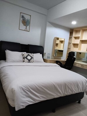 1 bedroom, WiFi, bed sheets - A cozy place to stay in sudirman (Jakarta)