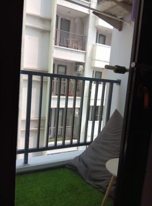 Interior - A cozy place to stay in sudirman (Jakarta)