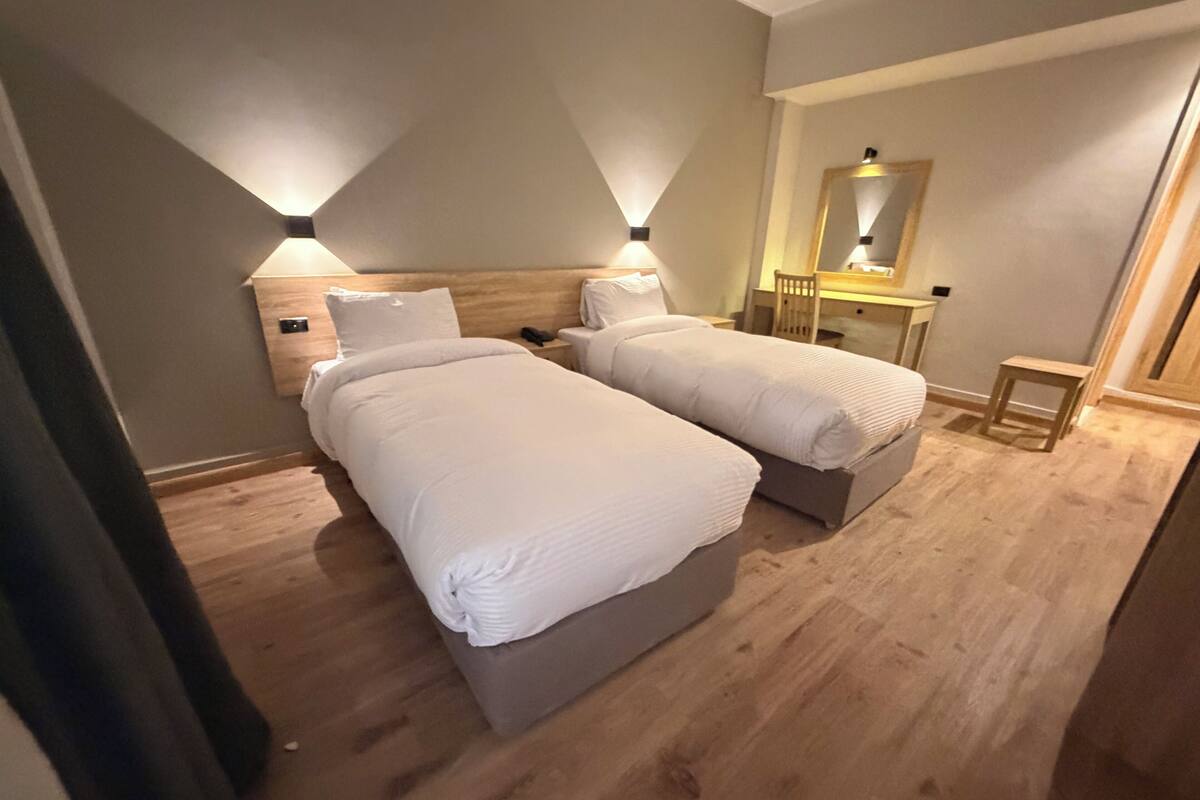 Chambre Deluxe | Minibar, bureau, espace de travail pour ordinateur portable