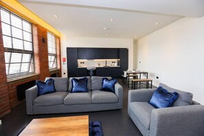 Apartment - The Nichols Building Spacious 3-bedroom Apartment (Sheffield)