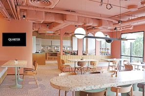 Daily buffet breakfast for a fee - The Quarter Ratchathewi by UHG (Bangkok)
