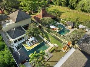 Bagian depan properti