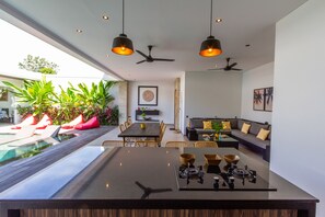 Living area - Villa Lys by Alfred in Bali (Canggu)