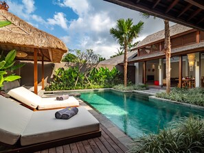 Villa, 3 habitaciones, alberca privada (Heliconia Villa) | Vista al jardín