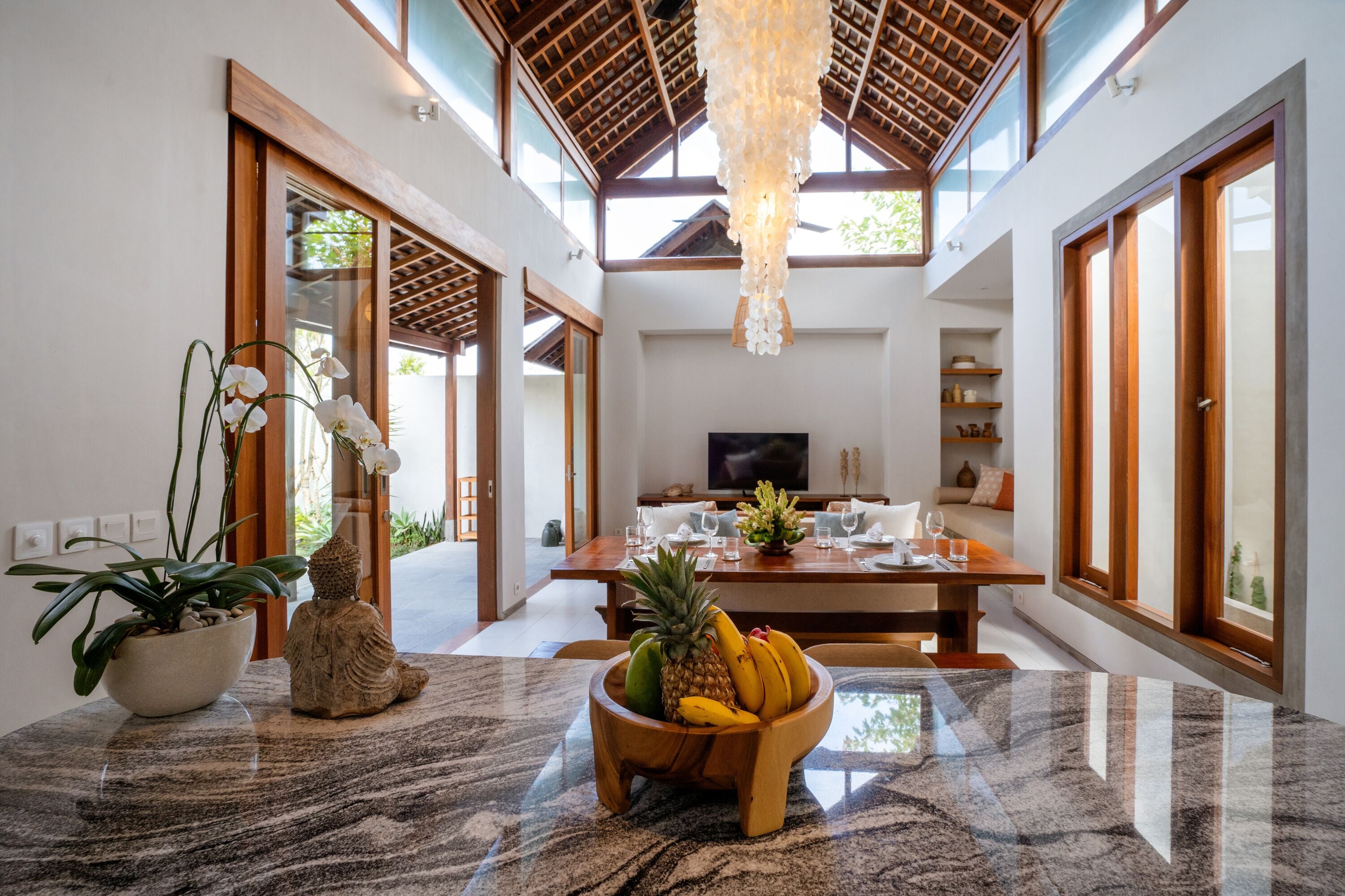 Luksushuvila, 2 makuuhuonetta | Oleskelualue | 32–tuumainen LED-televisio, jossa digitaalikanavat