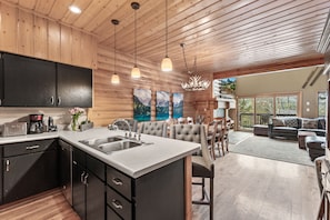 Interior - Deer Valley Luxury | Affordable Family Thanksgiving Vacation! (Deer Valley)