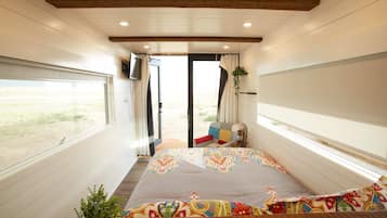Panoramic Mobile Home | 1 bedroom, free WiFi
