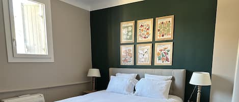 1 多间卧室、熨斗/熨衣板、免费 WiFi、床单