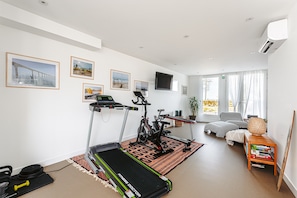 Fitness facility - Studio Le Phare, Sea View, Private Terrace & Wi-Fi (RIVEDOUX PLAGE)