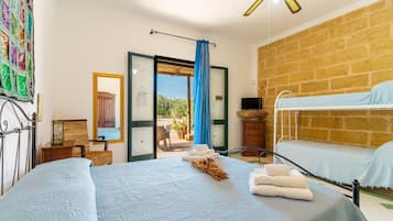 1 chambre, Wi-Fi gratuit, draps fournis