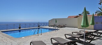 Cottage 'Moijama 7' with Sea View, Shared Pool and Wi-Fi
