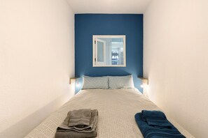 2 quartos, ferros/tábuas de passar roupa, Wi-Fi de cortesia