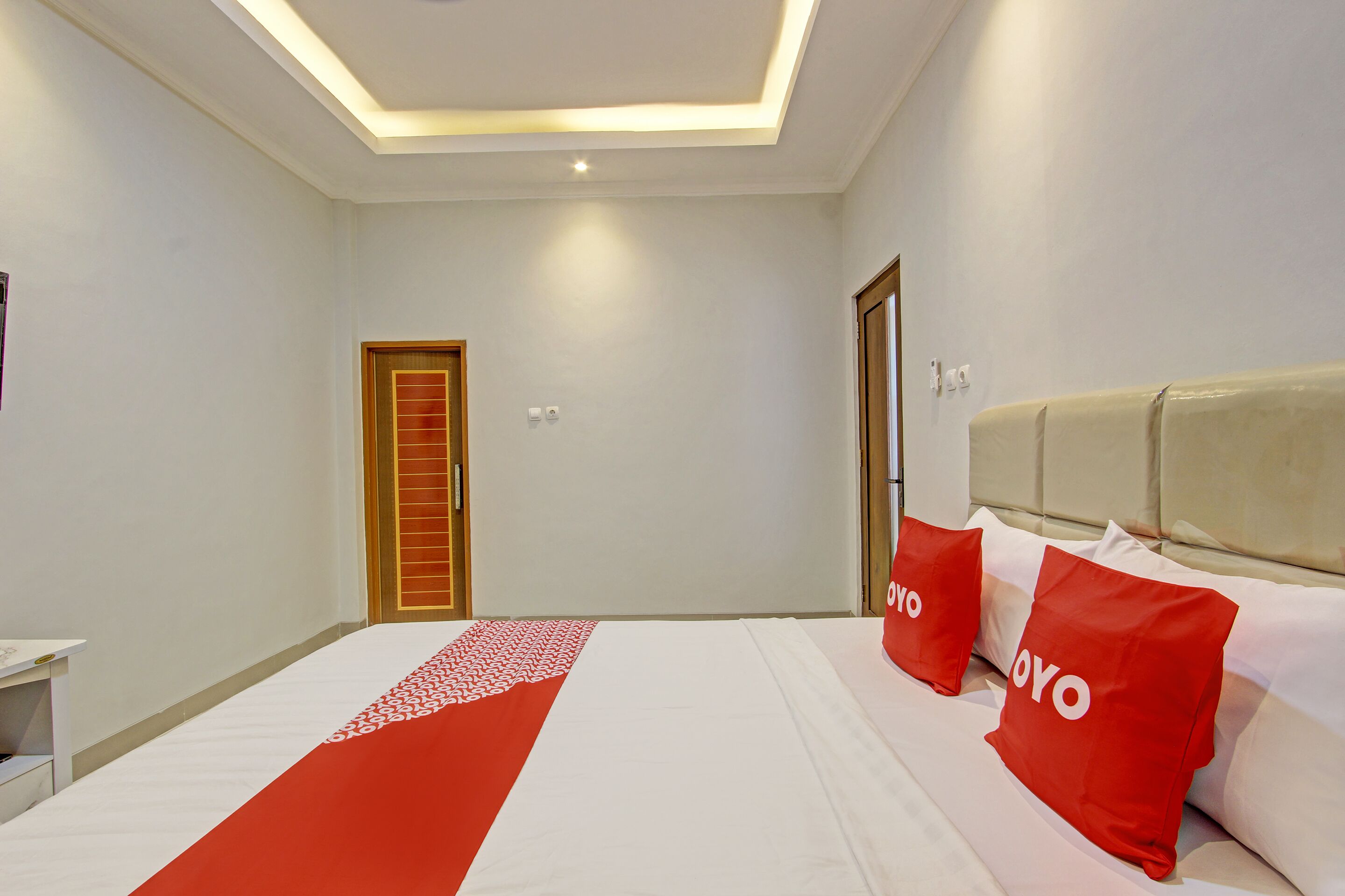 Deluxe Double Room | Laptop workspace, free WiFi, bed sheets