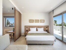 Hypo-allergenic bedding, in-room safe, soundproofing