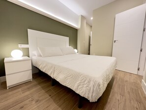 1 bedroom, iron/ironing board, travel cot, free WiFi - Apartamento Anaya 1, en Pleno Centro de Granada (Granada)