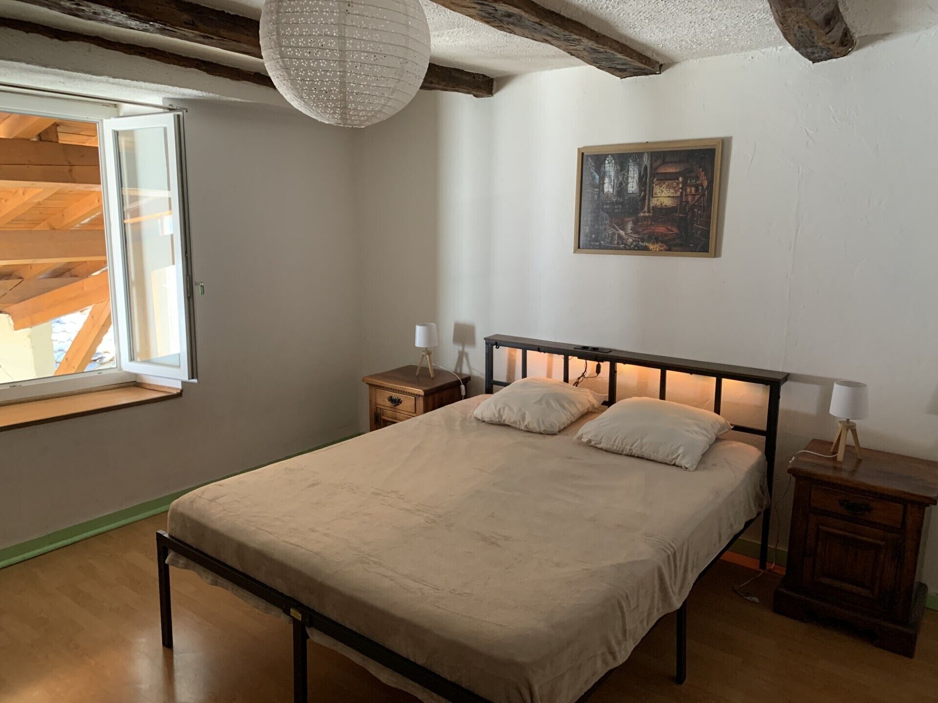 4 habitaciones, cuna de viaje y wifi gratis 