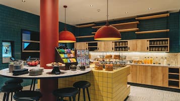 Gratis morgenmadsbuffet hver dag