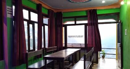 Goroomgo Anjali Home Stay Deoriatal Uttarakhand