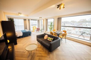 KS71P Serviced Studio Apartments +B | View from room