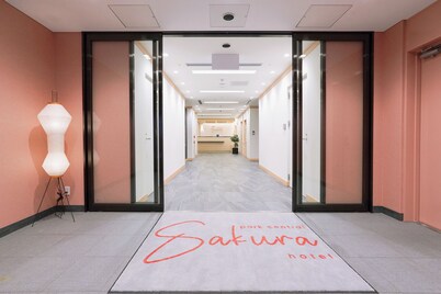 Park Central Sakura Hotel
