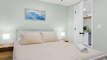 1 chambre, fer et planche à repasser, Wi-Fi gratuit, draps fournis