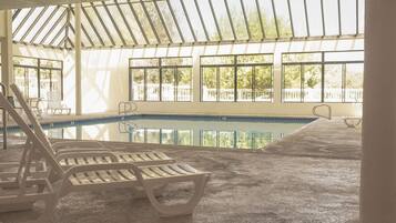 Piscine couverte, piscine chauffée