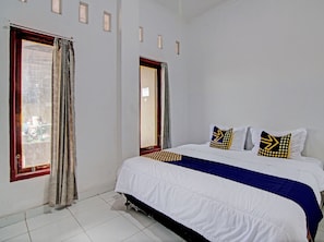 Economy Double Room | Free WiFi, bed sheets