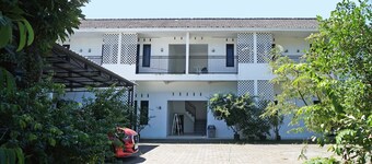 Hotel O Kost Putih Syariah