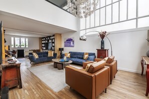 Fernseher, Arbeitsbereiche