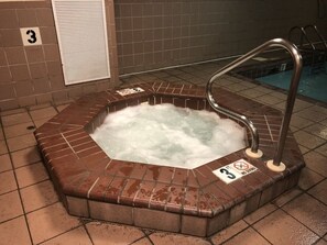 Spa - Beachfront Getaway at Phoenix 8, 1202 (Orange Beach)