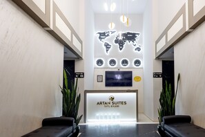 Reception - Artan Suite Tatil Evleri (Kusadasi)