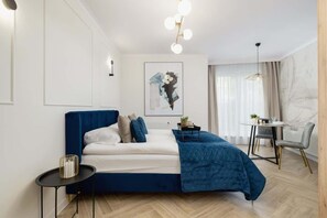 Bügeleisen/Bügelbrett, WLAN, Bettwäsche