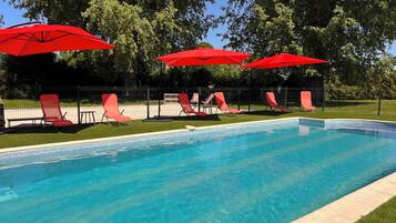 LĂ€mmitetty uima-allas