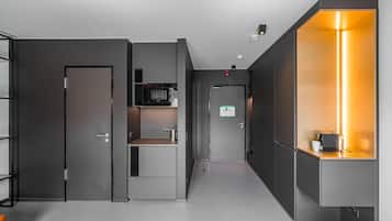 In-room safe, desk, laptop workspace, blackout curtains