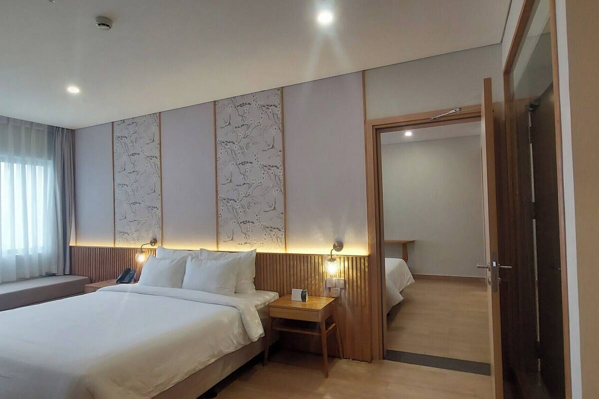 ห้องแฟมิลี่สำหรับสี่ท่าน | เครื่องนอนระดับ พรีเมียม, มินิบาร์, ตู้นิรภัยในห้องพัก, โต๊ะทำงาน