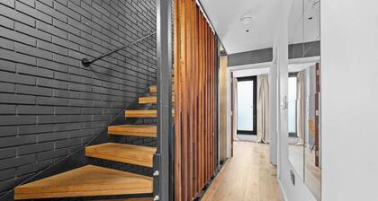 Free Parking Canal Street Villa by City SuperHost