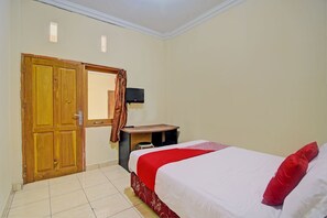 Chambre Double Standard | Bureau, Wi-Fi gratuit, draps fournis