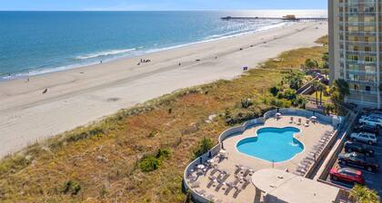 Kingston WHP 11C Ground level Villa w/pool/beach